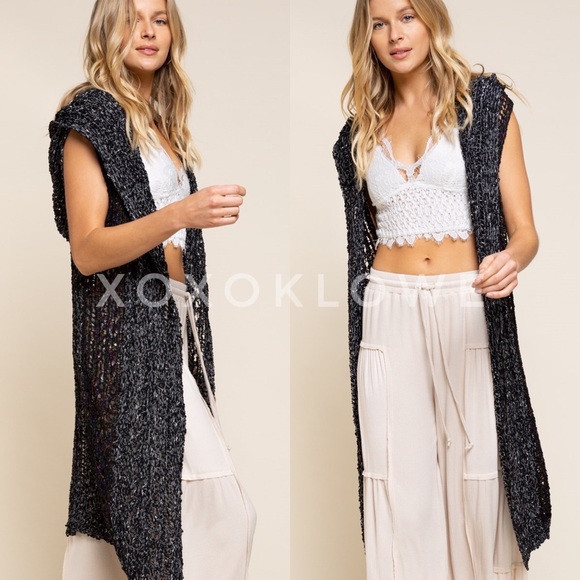 🔥SALE POL Black Sleeveless Hooded Cardigan Sweater Vest - Picture 6 of 12